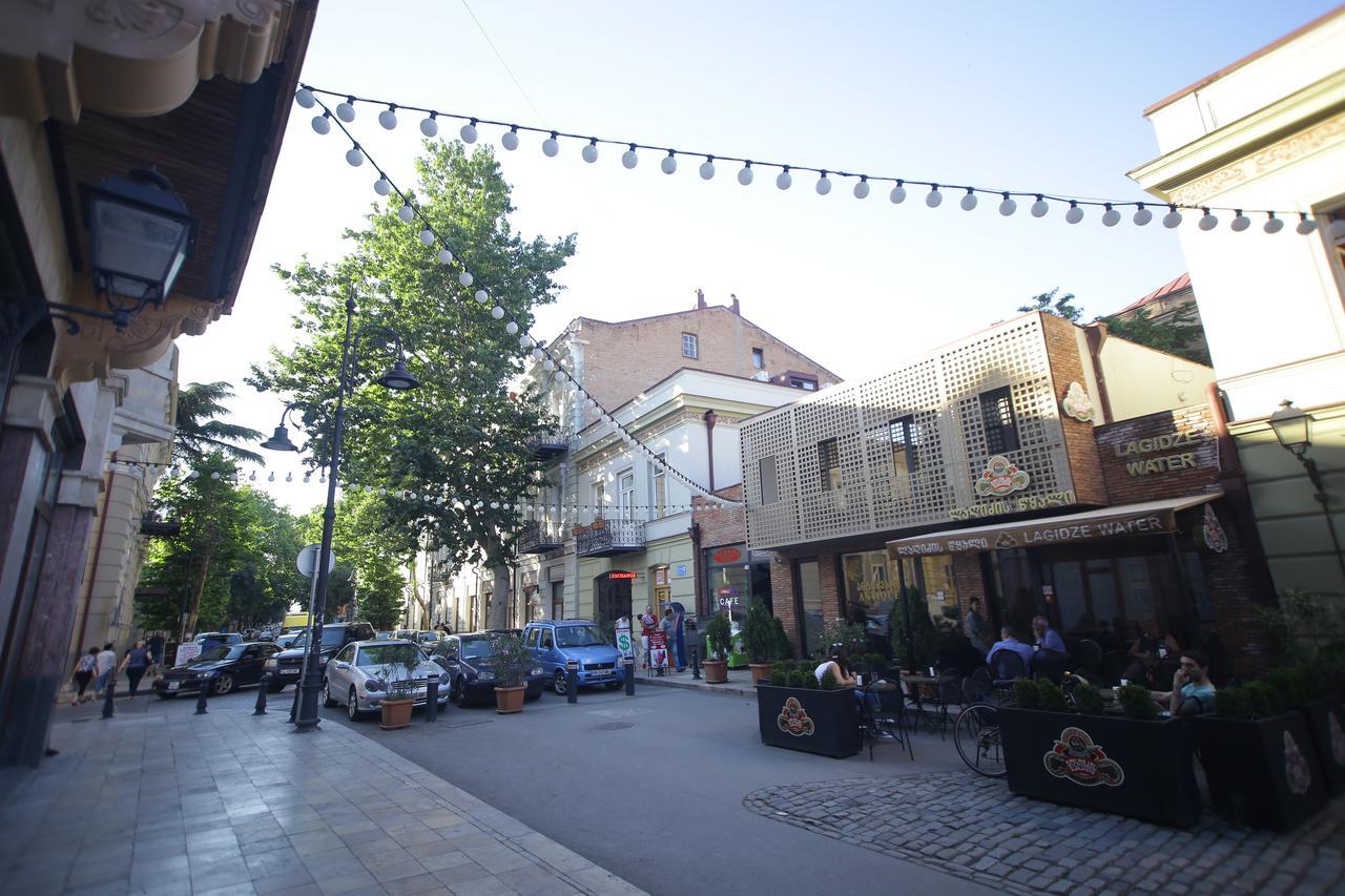 Four Rooms Tbilisi Exterior foto